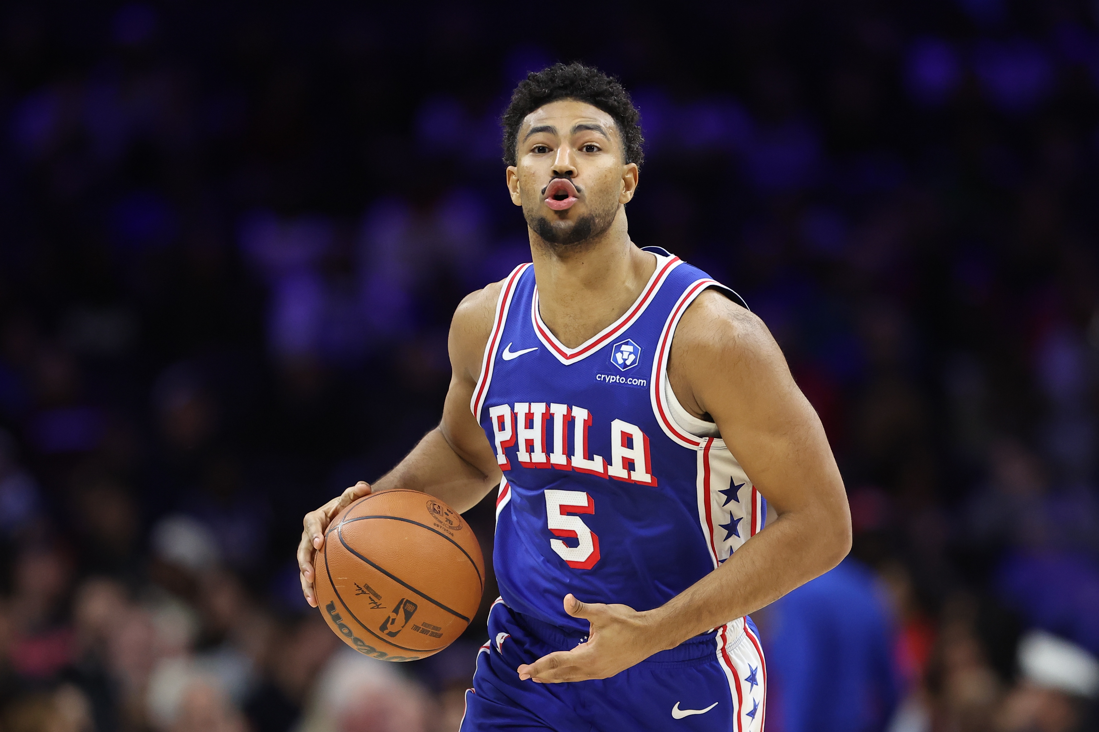 开云App-末节14分收比赛!格莱姆斯22中11&8罚全中砍下31分3抢断!